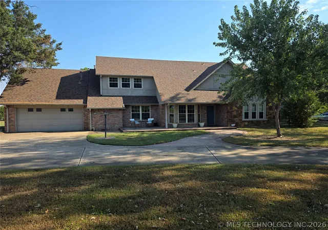 2nd image of 6103 S 223rd East Ave, Broken Arrow, OK 74014 | MLS# 2624017