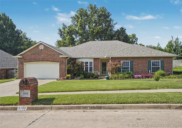 Photo 2 of Sale Pending at 9200 E 113th Street S, Bixby, OK 74008 | MLS# 2624195 | Listing updated on 2026-08-20