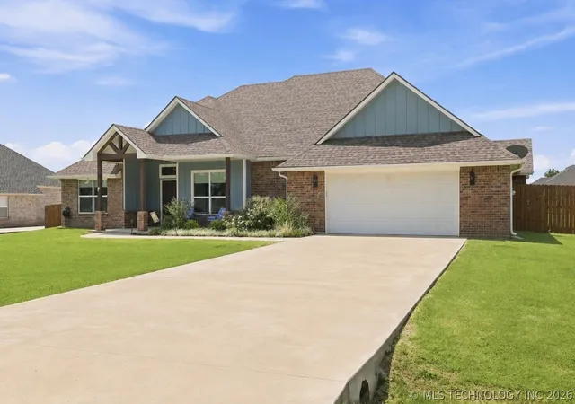 Homes for sale in Durant, OK | 89 Meadowview, Durant, OK 74701 | MLS# 2624442