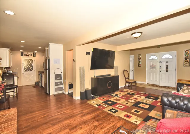 Photo 4 of Single family home for sale at 8405 E 126th Street S, Bixby, OK 74008 | MLS# 2621879 | Listing updated on 2026-08-20