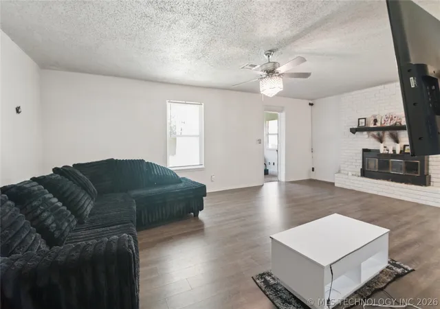 Homes for sale in Broken Arrow, OK | 21410 E 31St Pl S, Broken Arrow, OK 74014 | MLS# 2624378