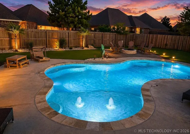 Photo 3 of Sale Pending at 2102 E 132nd Street S, Bixby, OK 74008 | MLS# 2624456 | Listing updated on 2026-09-23
