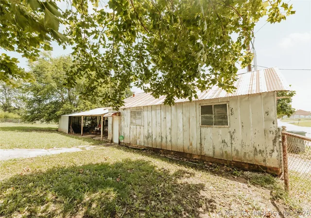 Homes for sale in Fairfax, OK | 200 N Wilson St, Fairfax, OK 74637 | MLS# 2623989