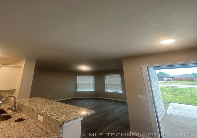 2nd image of 3225 Seabiscuit St, Durant, OK 74701 | MLS# 2624472