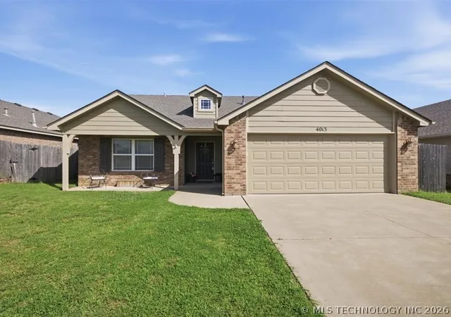 Homes for sale in Jenks, OK | 4013 W 103rd Ct S, Jenks, OK 74037 | MLS# 2624161