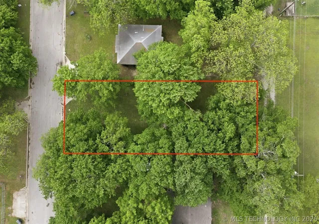 1st image of 1009 Culbertson St, Ardmore, OK 73401 | MLS# 2624390