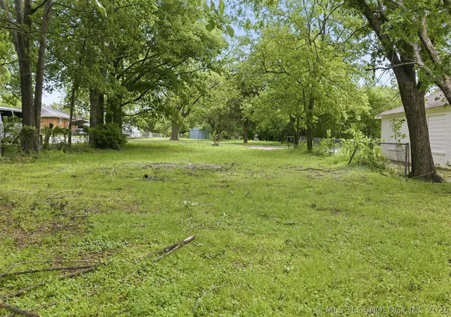 5th image of 1009 Culbertson St, Ardmore, OK 73401 | MLS# 2624390