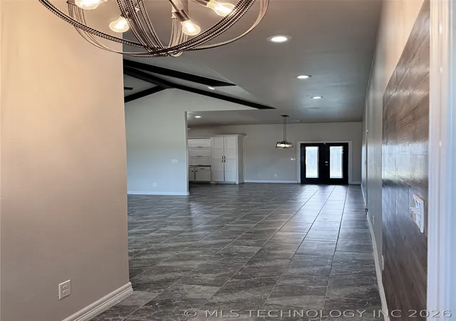 2nd image of 2807 Falling Leaves Dr, Weatherford, OK 73096 | MLS# 2624496