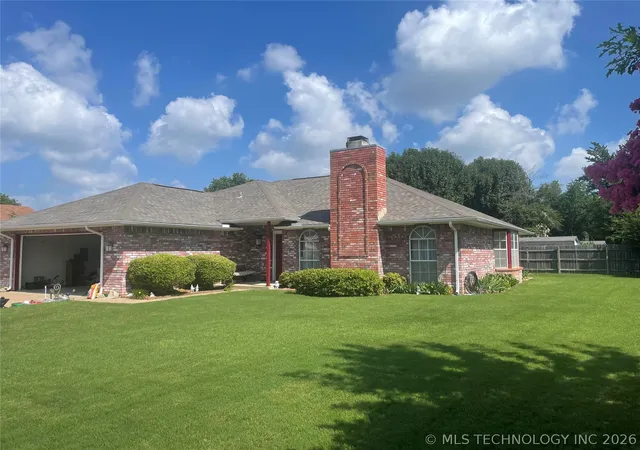 image of 13411 E 39th St, Tulsa, OK 74134 | MLS# 2624540