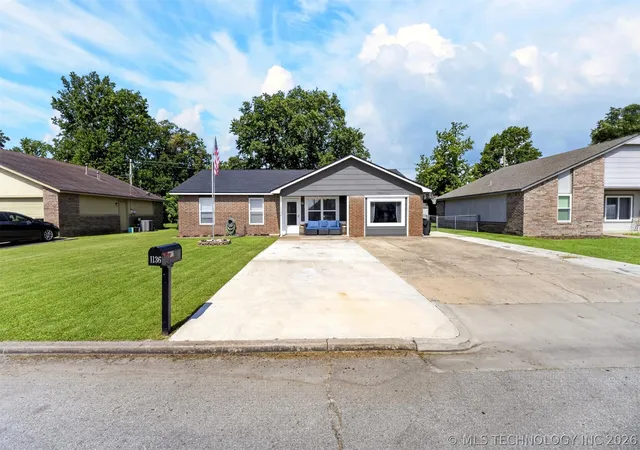 Homes for sale in Skiatook, OK | 1136 S Haynie St, Skiatook, OK 74070 | MLS# 2624498
