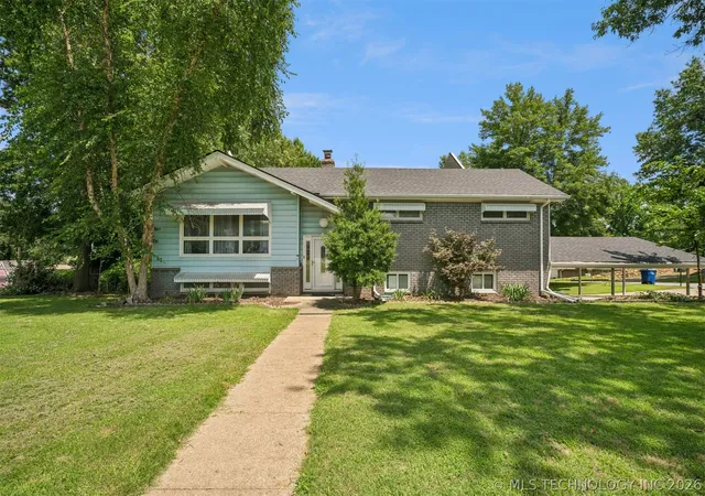 Homes for sale in Miami, OK | 2325 J St Sw, Miami, OK 74354 | MLS# 2624587