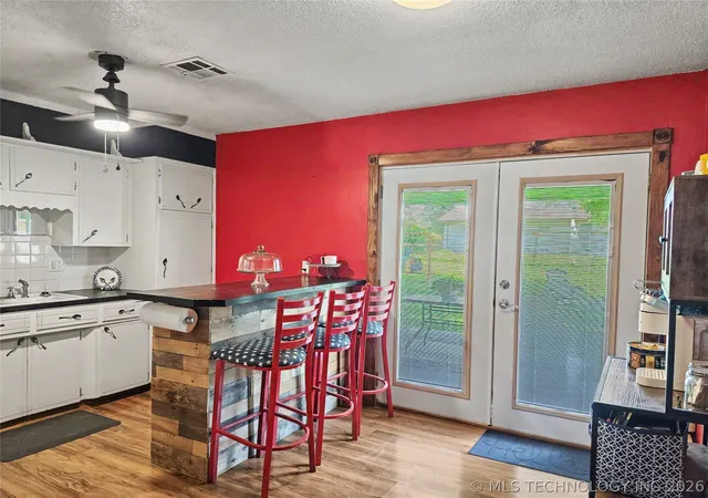 Homes for sale in Tahlequah, OK | 1704 Evans St, Tahlequah, OK 74464 | MLS# 2624607