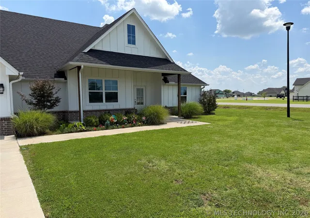 2nd image of 7133 E 137th Pl N, Collinsville, OK 74021 | MLS# 2624624