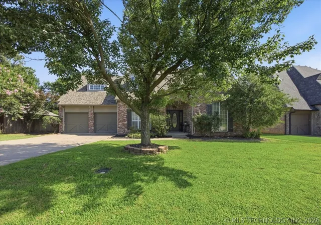 Photo 2 of Single family home for sale at 8840 E 96th Street, Tulsa, OK 74133 | MLS# 2624406 | Listing updated on 2026-09-21