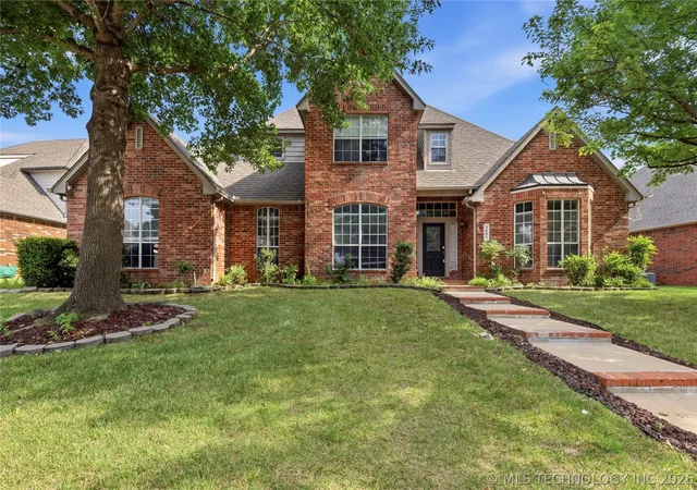 Homes for sale in Broken Arrow, OK | 3901 W Roanoke St, Broken Arrow, OK 74011 | MLS# 2624554