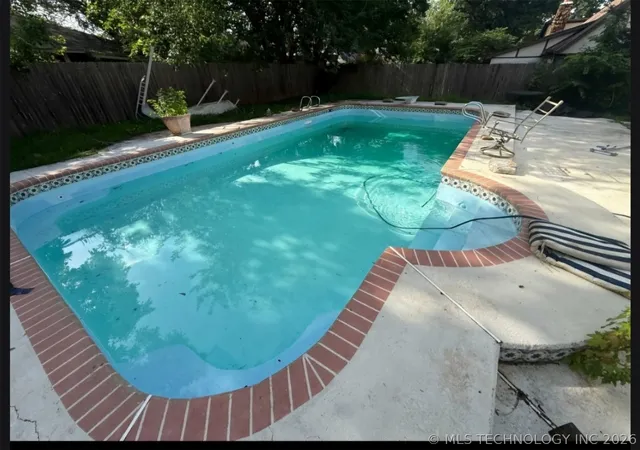 38th image of 7505 S Gum Ave, Broken Arrow, OK 74011 | MLS# 2624573