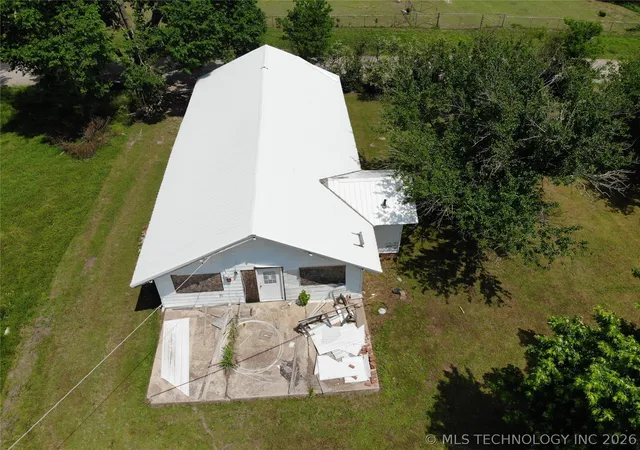 Homes for sale in Wynona, OK | 116 E 4th St, Wynona, OK 74084 | MLS# 2624670