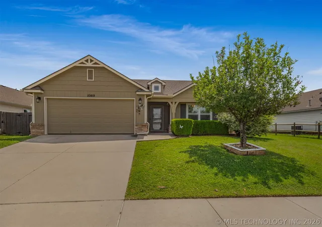 1st image of 10919 N 117th Eastavenue, Owasso, OK 74055 | MLS# 2624597