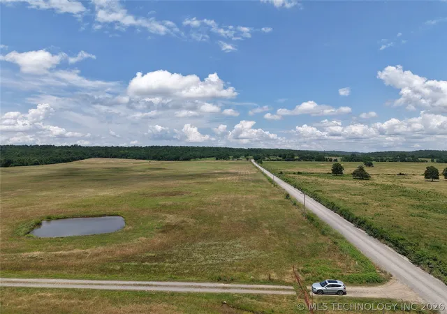 4th image of 26415 Milton, Mc Curtain, OK 74944 | MLS# 2624555