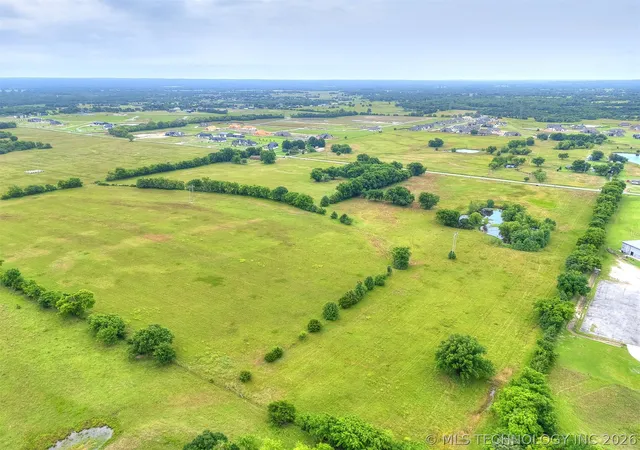 Photo 1 of Sale Pending at 5619 E 171st Street S, Bixby, OK 74008 | MLS# 2624636 | Listing updated on 2026-08-20