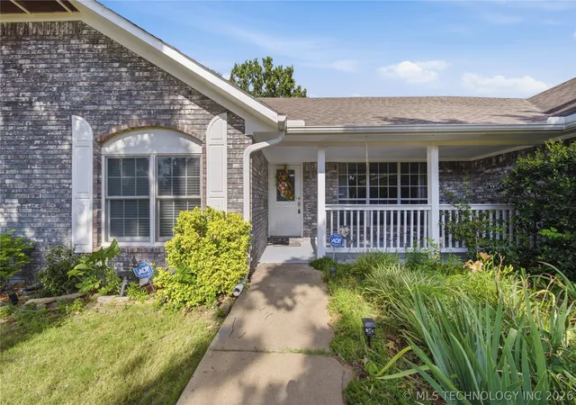 2nd image of 202 Remington Pl, Tahlequah, OK 74464 | MLS# 2624708