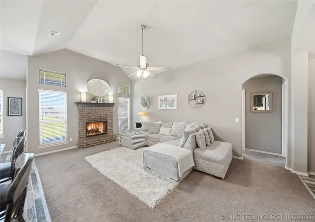 Photo 4 of Sale Pending at 26795 E 143rd Street S, Coweta, OK 74429 | MLS# 2624716 | Listing updated on 2026-09-01