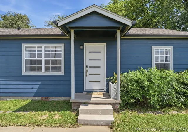 Homes for sale in Broken Arrow, OK | 1522 E College St, Broken Arrow, OK 74012 | MLS# 2624703
