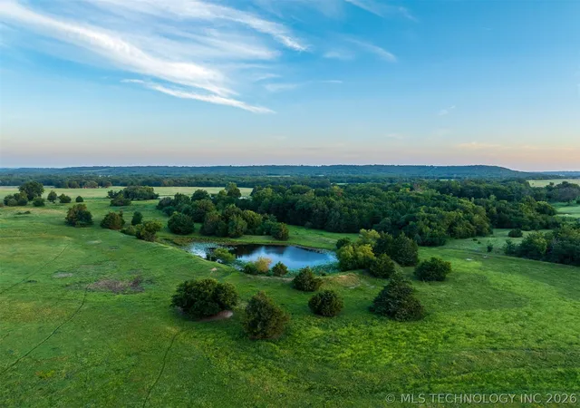Homes for sale in Wetumka, OK | 50 W Francis St, Wetumka, OK 74883 | MLS# 2622163
