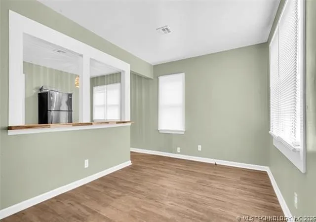 2nd image of 301 Se Park St, Ardmore, OK 73401 | MLS# 2624712