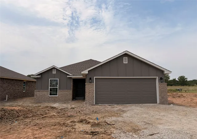 Photo 1 of Sale Pending at 10966 S 271st Eastavenue, Coweta, OK 74429 | MLS# 2624742 | Listing updated on 2026-08-20