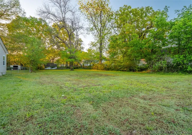 4th image of 610 S Strong, Mc Alester, OK 74501 | MLS# 2624745