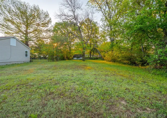 5th image of 610 S Strong, Mc Alester, OK 74501 | MLS# 2624745