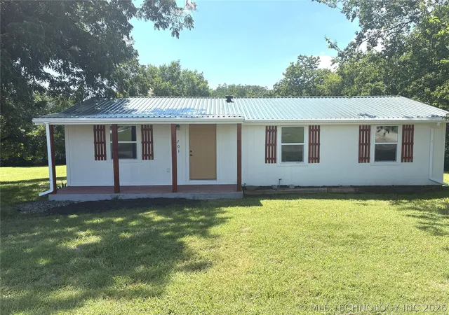 1st image of 701 N Kemp St, Kingston, OK 73439 | MLS# 2624466