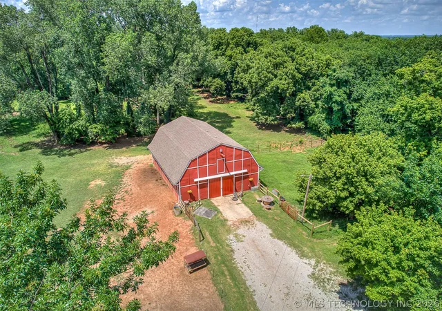 Homes for sale in Broken Arrow, OK | 22321 E 67th St S, Broken Arrow, OK 74014 | MLS# 2623828