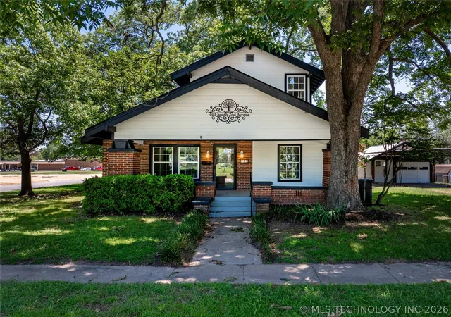1st image of 401 S 2nd, Madill, OK 73446 | MLS# 2624785