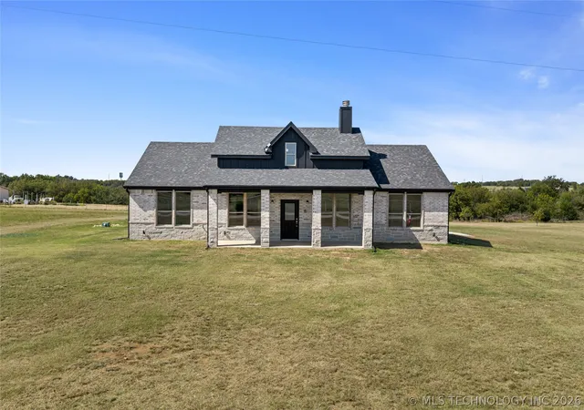 1st image of 12499 Fox Hollow Rd, Marietta, OK 73448 | MLS# 2624620