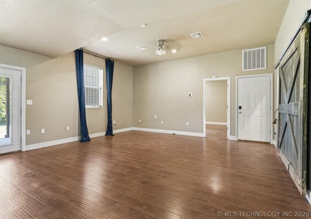 4th image of 14205 S Simpson Rd, Mannsville, OK 73447 | MLS# 2624826