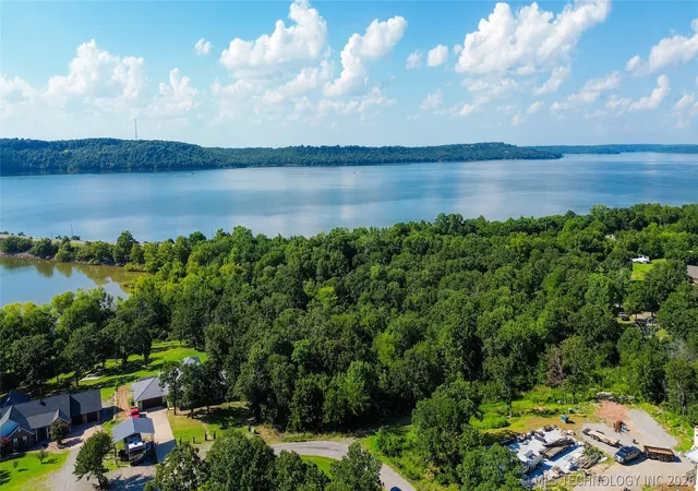 Photo 3 of Land for sale at 9 Bent Oak, Eufaula, OK 74432 | MLS# 2624863 | Listing updated on 2026-08-20