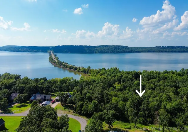 Photo 1 of Land for sale at 11 Bent Oak, Eufaula, OK 74432 | MLS# 2624894 | Listing updated on 2026-08-20