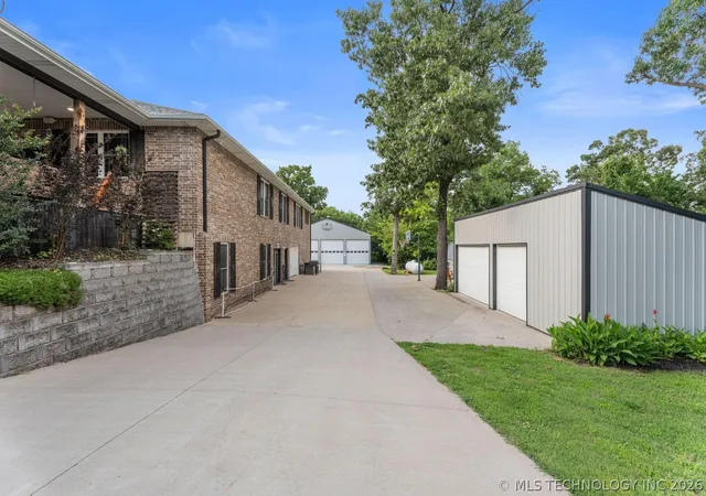 4th image of 31880 Crescent Dr, Afton, OK 74331 | MLS# 2622308