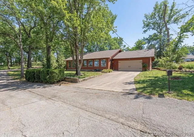 48th image of 1106 Red Bud Dr, Grove, OK 74344 | MLS# 2619729