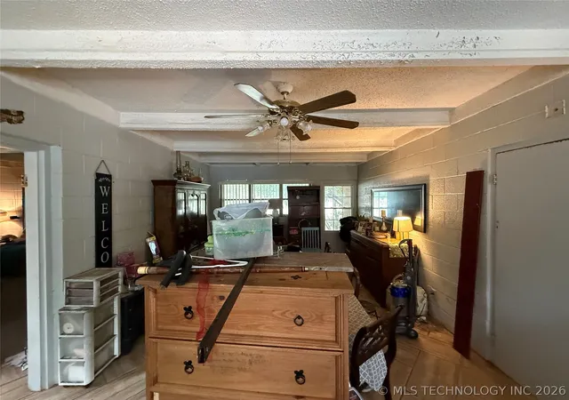 5th image of 425 Oakwood Rd, Enid, OK 73703 | MLS# 2624957
