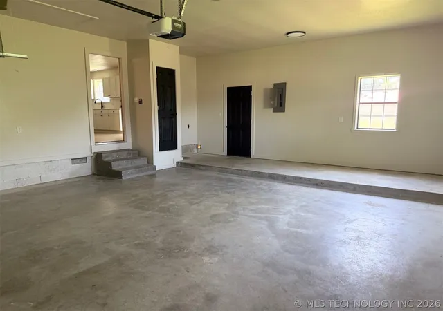 21st image of 307 E Barclay St, Henryetta, OK 74437 | MLS# 2624939