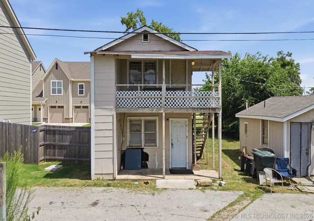 2nd image of 211 W Jordan St, Claremore, OK 74017 | MLS# 2624632