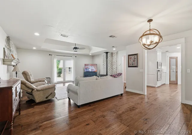 Photo 4 of Single family home for sale at 2464 S Roberta Rd, Durant, OK 74701 | MLS# 2624940 | Listing updated on 2026-08-20