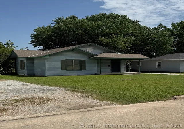 4th image of 512 W 21St St, Ada, OK 74820 | MLS# 2624741