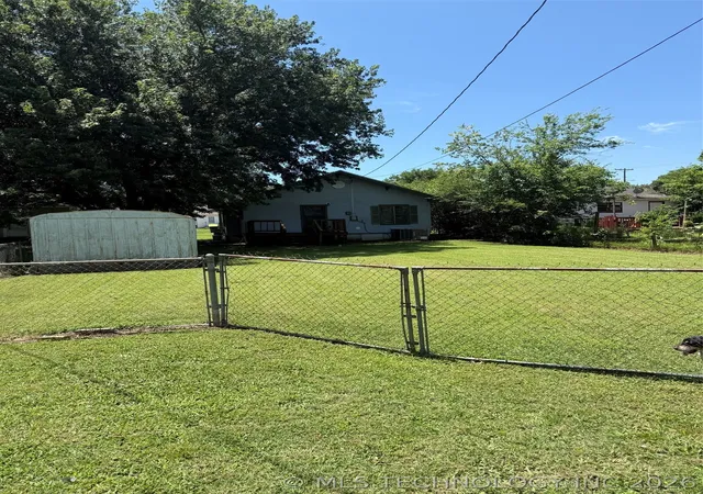 5th image of 512 W 21St St, Ada, OK 74820 | MLS# 2624741