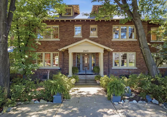 Photo 2 of Sale Pending at 240 Woodward Blvd, Tulsa, OK 74114 | MLS# 2624857 | Listing updated on 2026-08-20