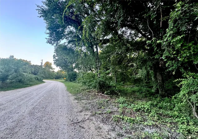 2nd image of 4837 Cobb Rd, Kingston, OK 73439 | MLS# 2625040