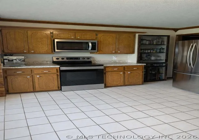 Photo 5 of Single family home for sale at 1300 W 53rd Street S, Muskogee, OK 74401 | MLS# 2623166 | Listing updated on 2026-07-10